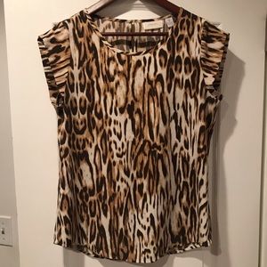 Leopard print top